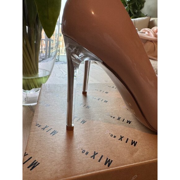 Mix No. 6 Womens Nude Patent Pointed Toe Heels With Clear Stiletto Heel - Picture 3 of 10